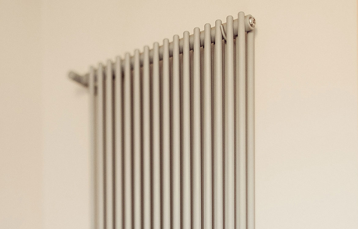 detail-radiator-tubular-diapason-double-graziano