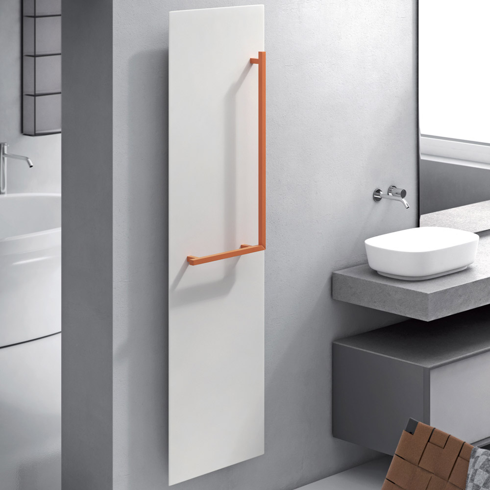 radiateur-une-plaque-avec-cintre-blog-graziano