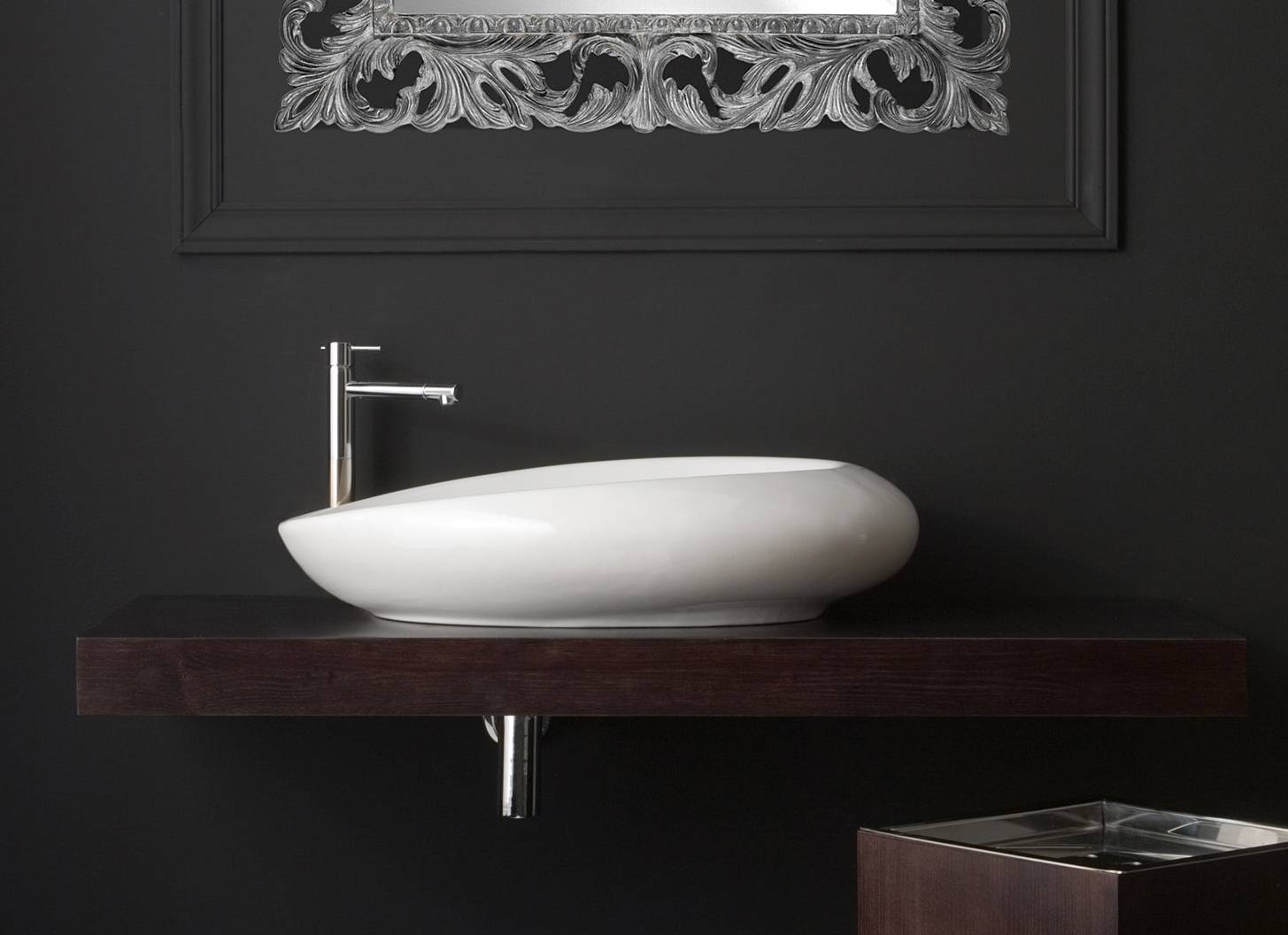 Lavabo_da_appoggio_moai_senza_foro_71X46_scarabeo