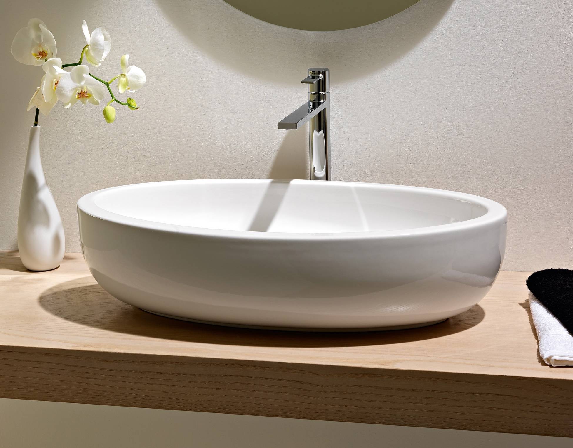 Lavabo_da_appogio_planet_66x39_scarabeo