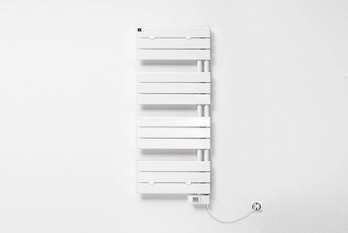 Scaldasalviette_deltacalor_Flag_electric2