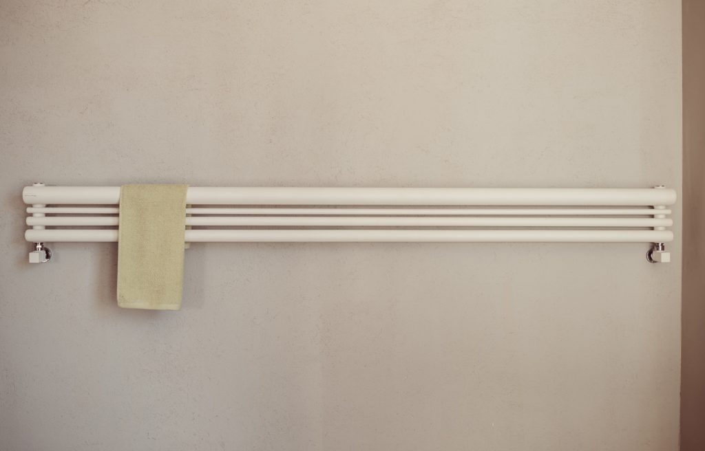 scaldasalviette orizzontale drappeggio o graziano radiators
