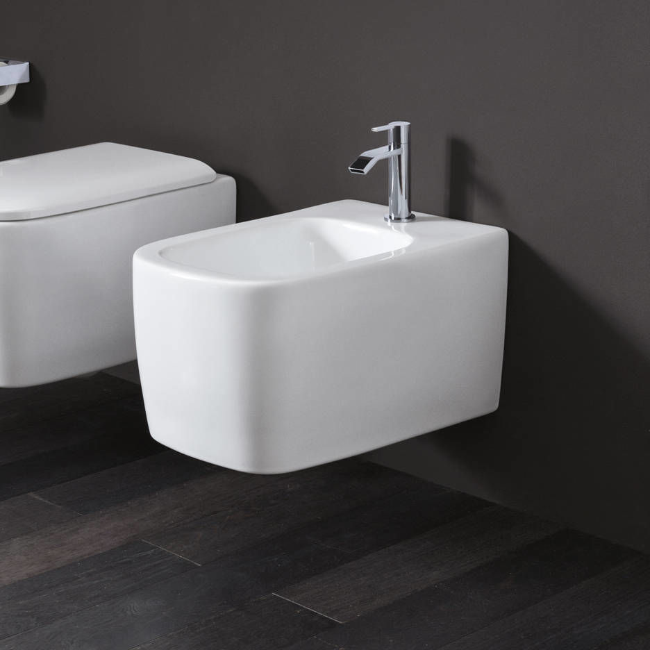 weiße KeramikHänge Bidet Semplice Nic Design