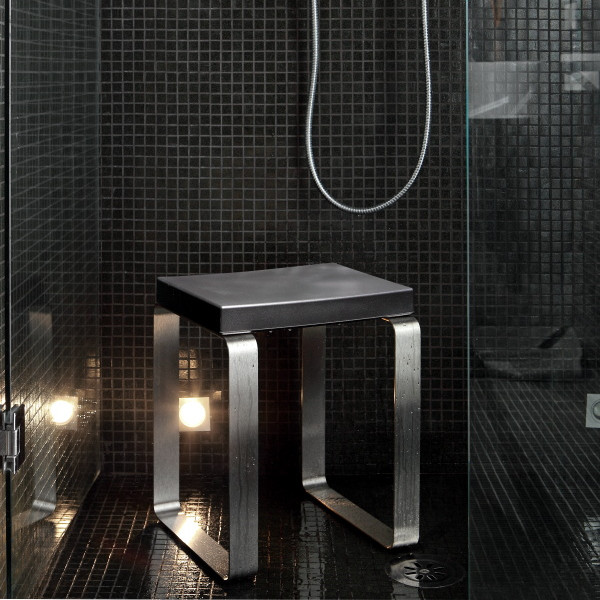 sgabello doccia acciaio inox poliuretano integrale quadra geelli