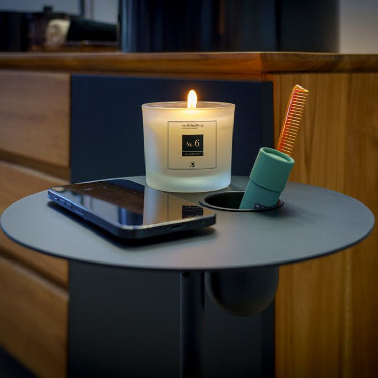 coffee table with wireless charging detail slim cipi