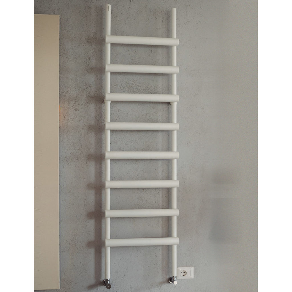 termoarredo bagno acciaio bianco introverso graziano