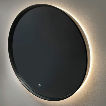 specchio da bagno retroilluminato led cornice nera dettaglio spectral al round vanità & casa