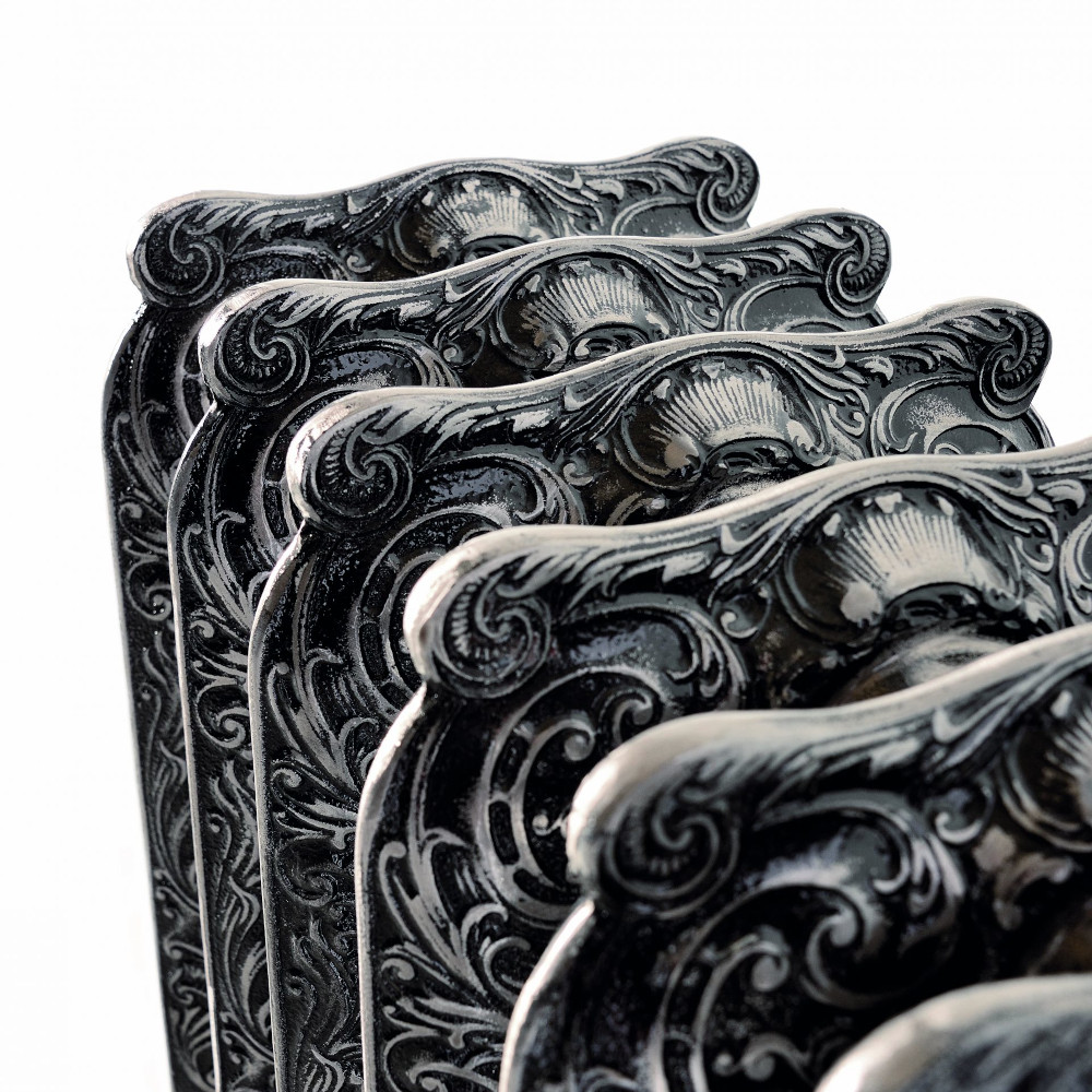 termoarredo idraulico ghisa living stile retrò dettaglio roi soleil scirocco