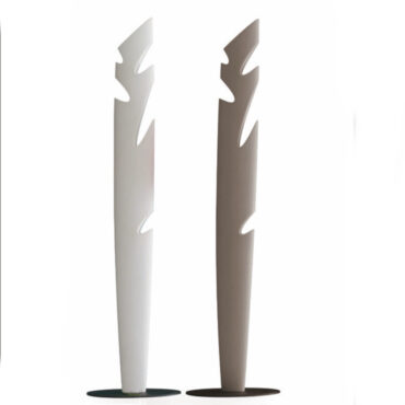 appendiabiti in polietilene e metallo design shark compar