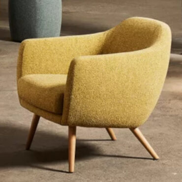 poltroncina lounge gambe in legno imbottita sea shell luxy